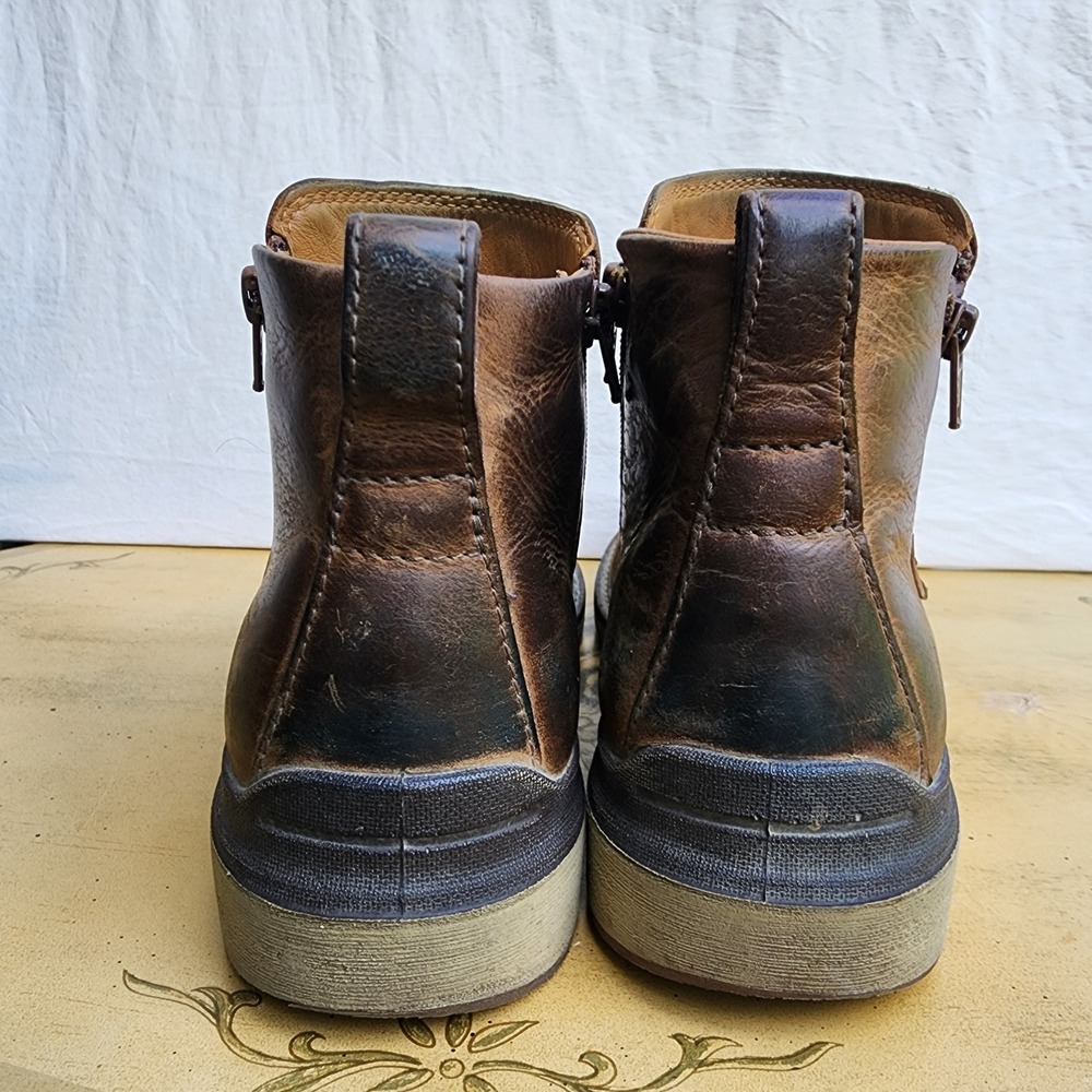 Keen Bailey US 8 Brown Cognac Leather Zip Ankle Boots Casual Minimalist Hiking - Picture 5 of 8